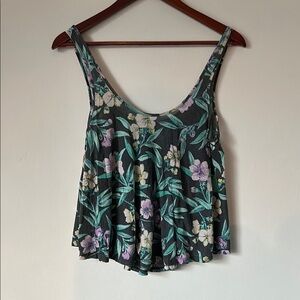 American Eagle Outfitters Green Flowy Floral Tank Top